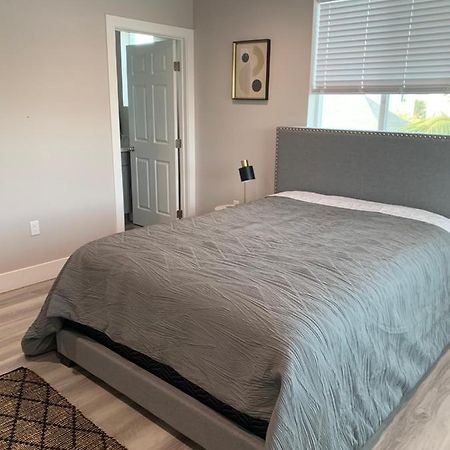 Private Room In New Appartment With Full Bath 로스앤젤레스 외부 사진