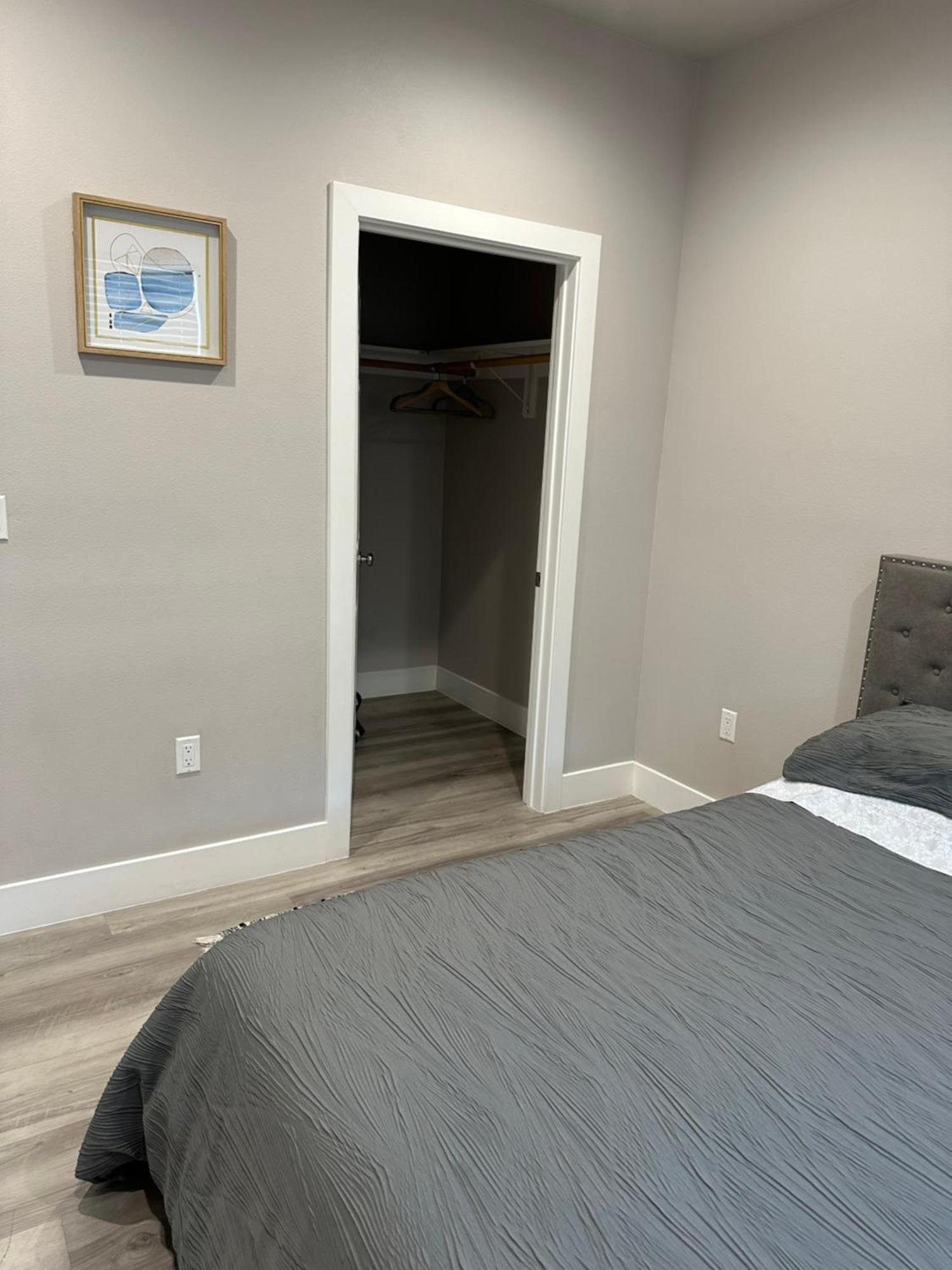 Private Room In New Appartment With Full Bath 로스앤젤레스 외부 사진